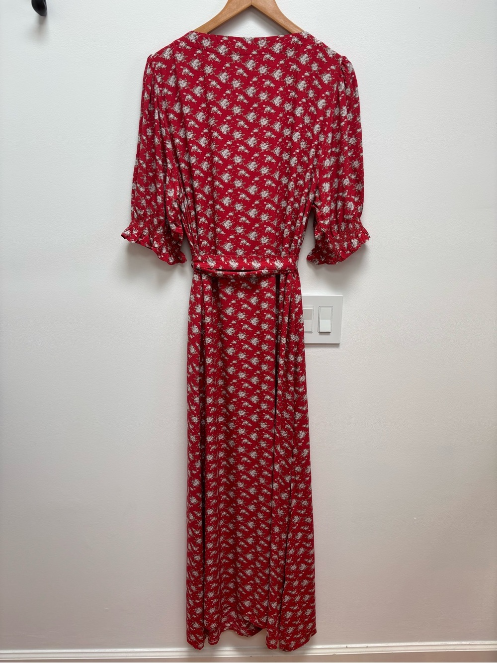Natural Life The Sophia Wrap Maxi Dress in Red Floral XL - Picture 7 of 9